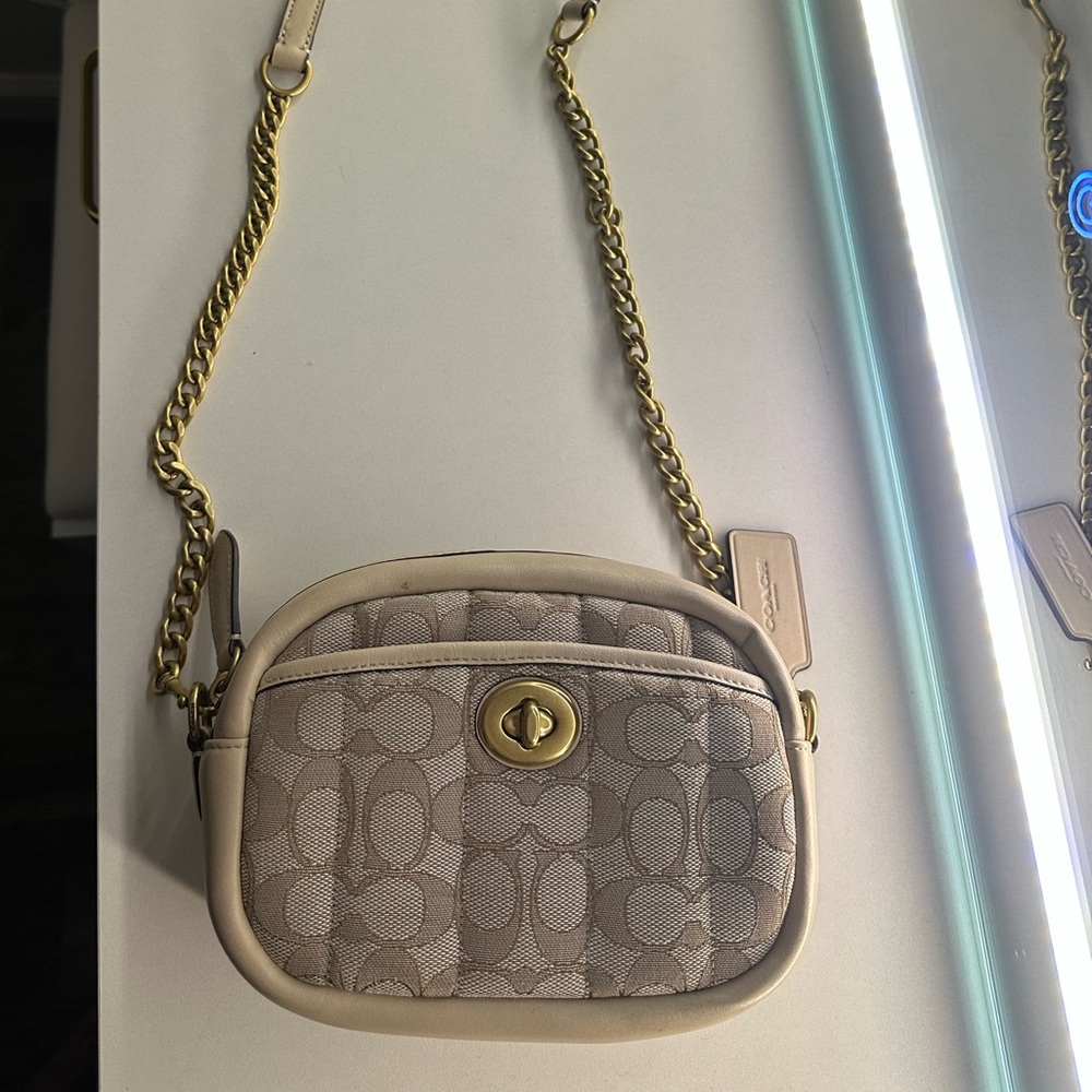 Crossbody coach purse